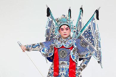 《学校怪谈：你身后有人》登陆Steam 日恐逃脱